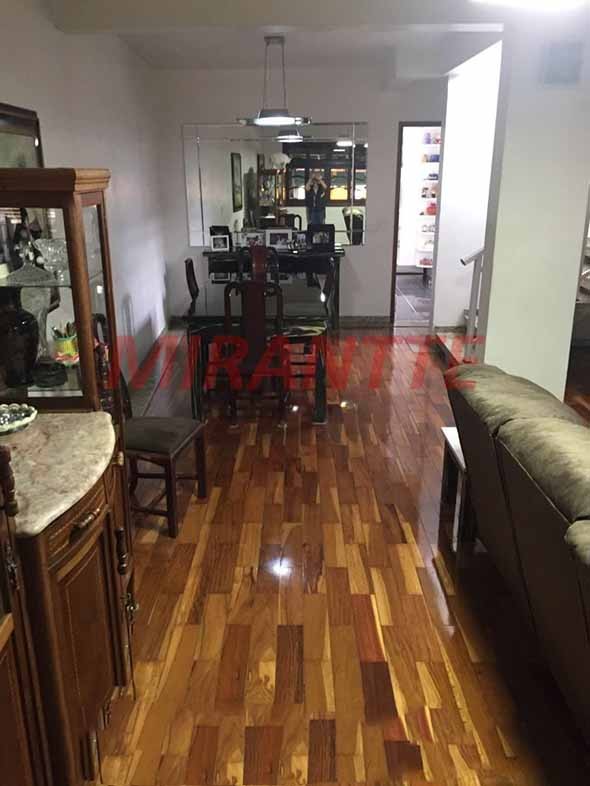 Sobrado de 240m² com 3 quartos em Vila Maria Alta