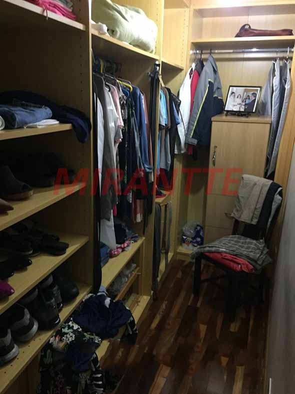 Sobrado de 240m² com 3 quartos em Vila Maria Alta