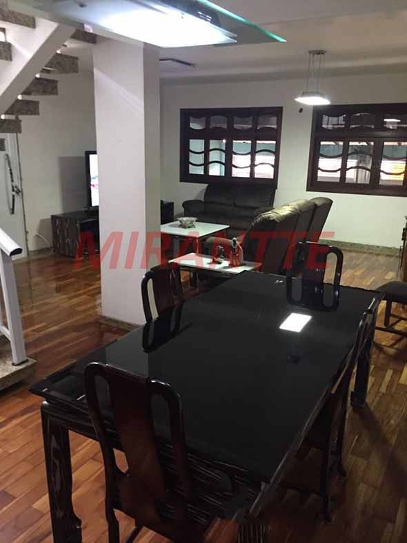 Sobrado de 240m² com 3 quartos em Vila Maria Alta