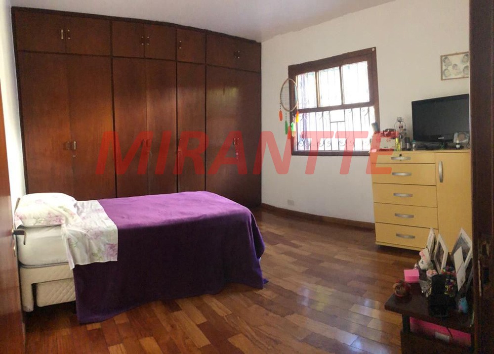 Casa terrea de 237m² com 4 quartos em Tucuruvi