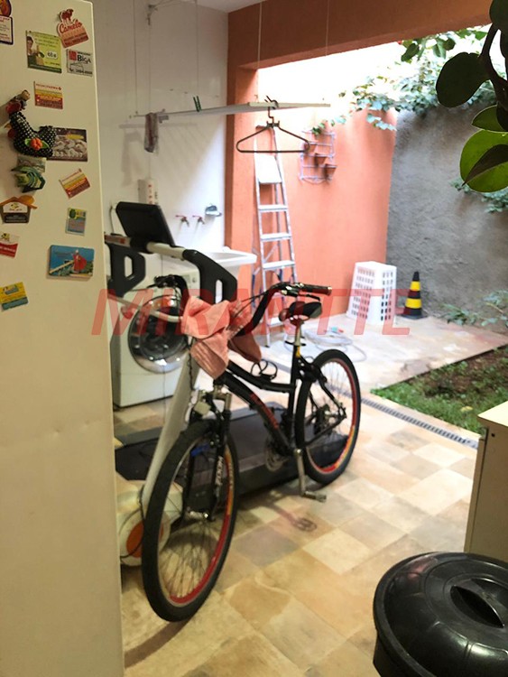 Sobrado de 150m² com 3 quartos em Santana