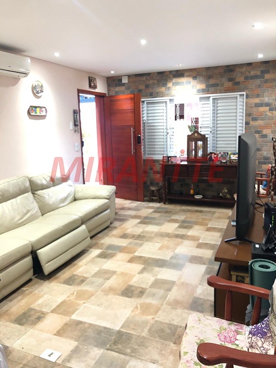 Sobrado de 150m² com 3 quartos em Santana