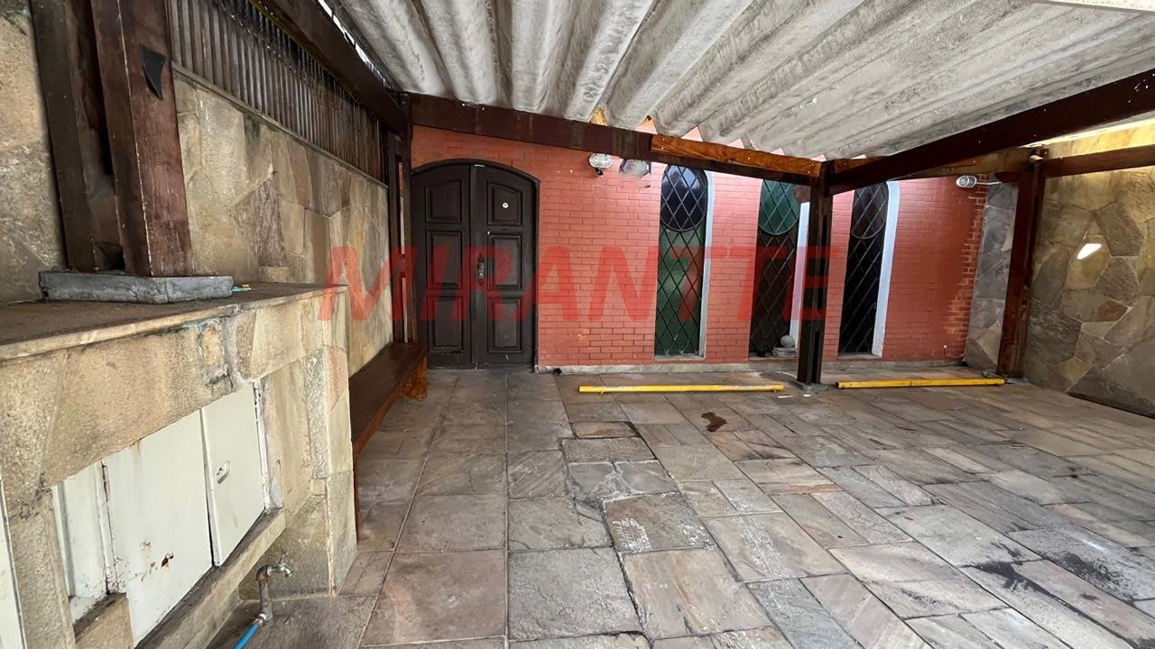 Sobrado de 159m² com 3 quartos em Parada Inglesa