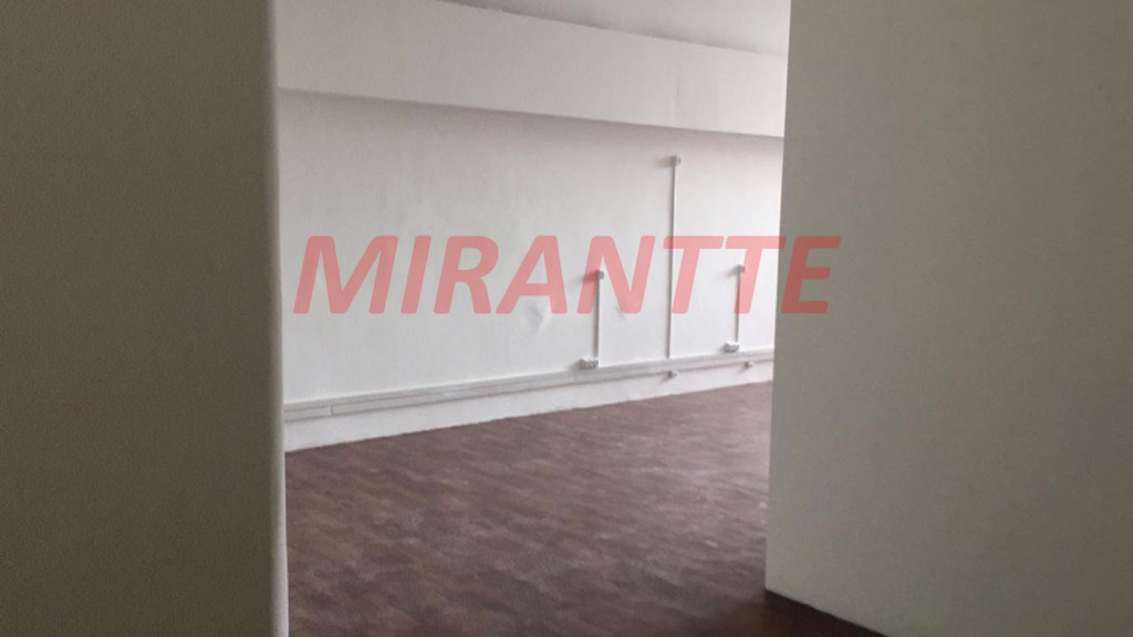 Comercial de 390m² em Santa Efigenia