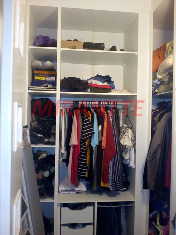 Apartamento de 70m² com 3 quartos em Macedo