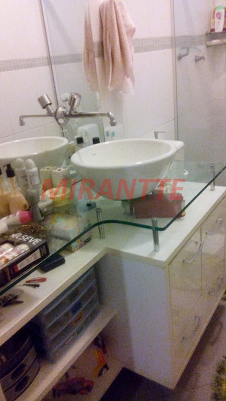 Apartamento de 70m² com 3 quartos em Macedo