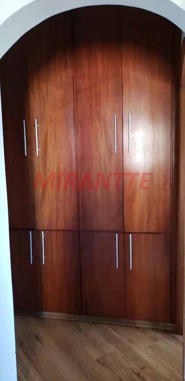 Apartamento de 142m² com 4 quartos em CENTRO