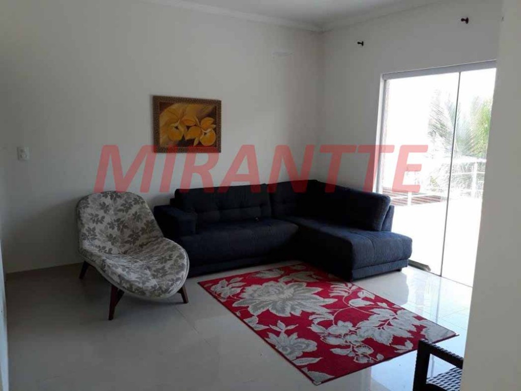 Sobrado de 281m² com 4 quartos em Centro