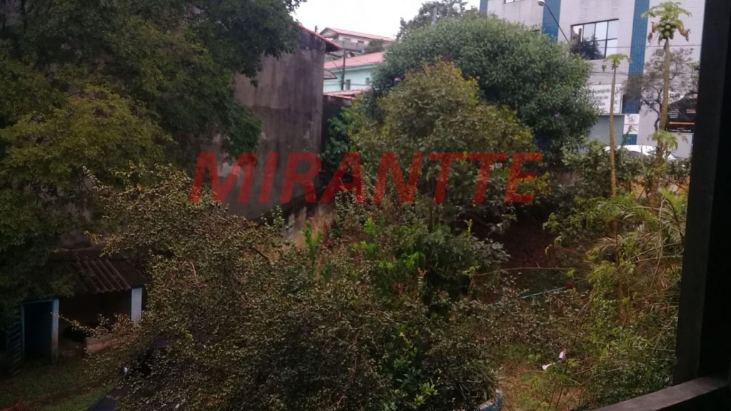 Casa terrea de 380m² com 4 quartos em Centro – Mairiporã