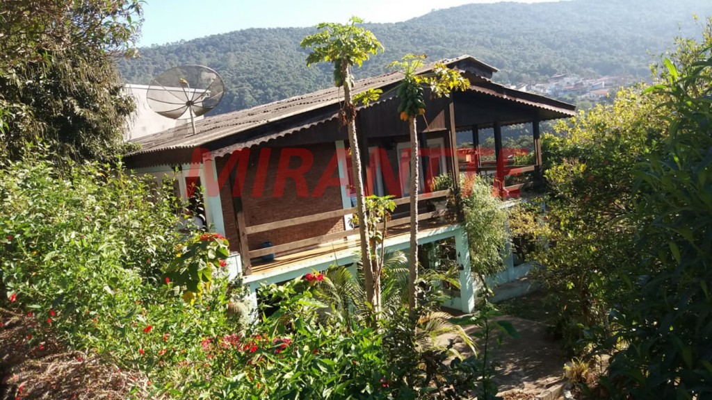 Casa terrea de 380m² com 4 quartos em Centro – Mairiporã
