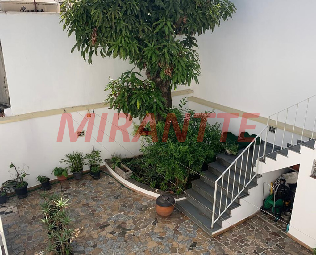 Casa terrea de 240m² com 3 quartos em Santana