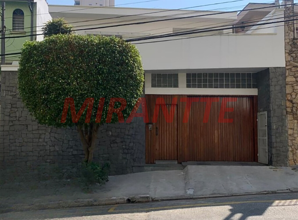 Casa terrea de 240m² com 3 quartos em Santana