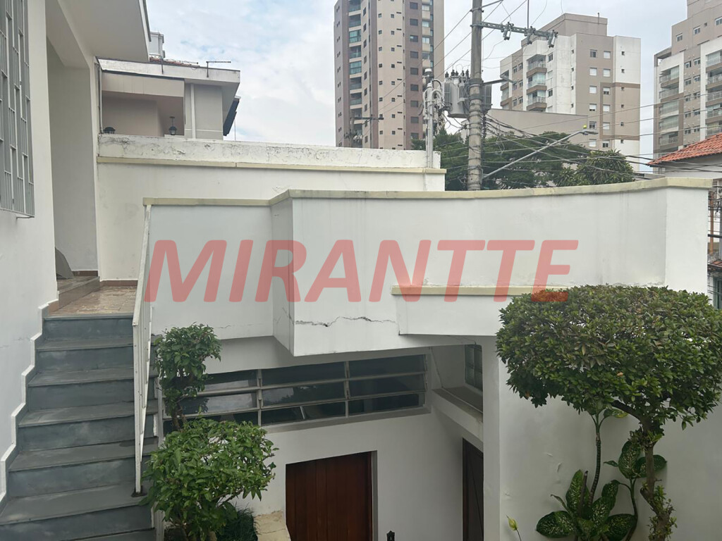 Casa terrea de 240m² com 3 quartos em Santana