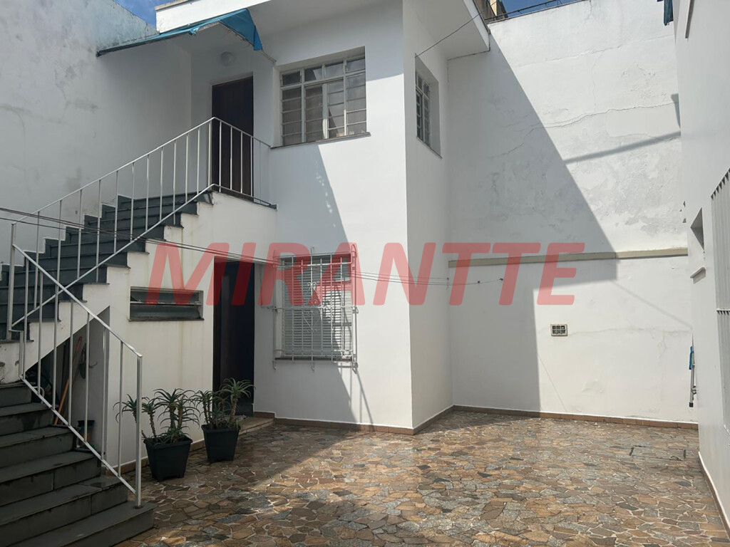 Casa terrea de 240m² com 3 quartos em Santana
