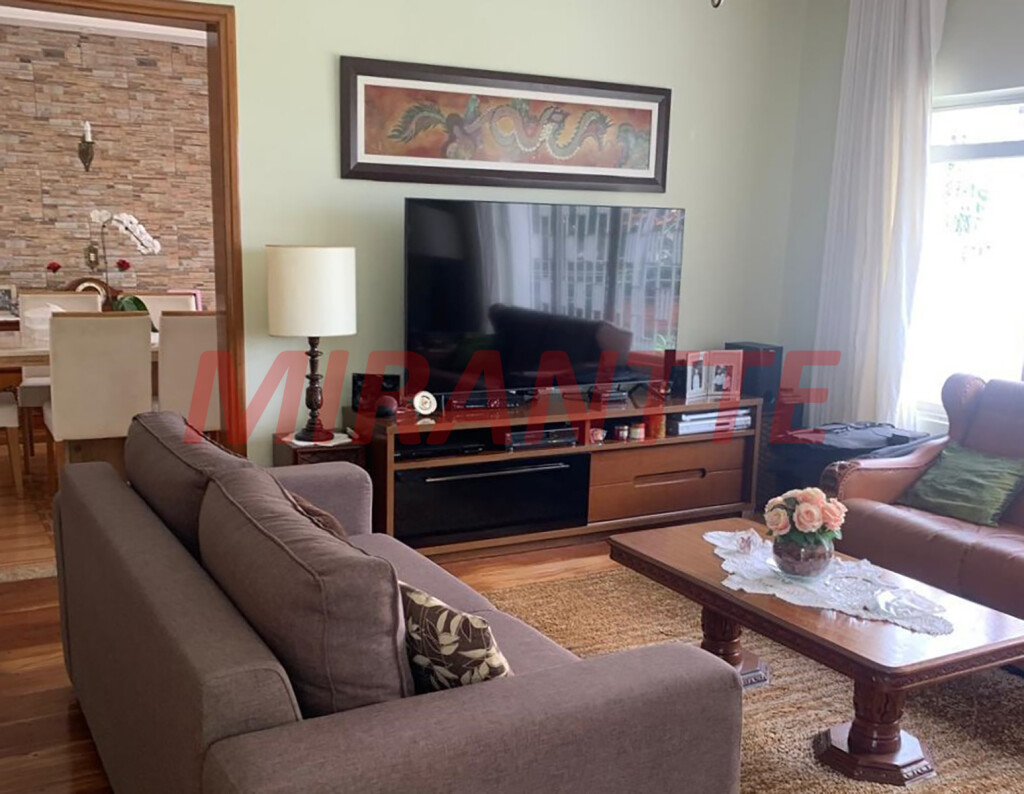 Casa terrea de 240m² com 3 quartos em Santana