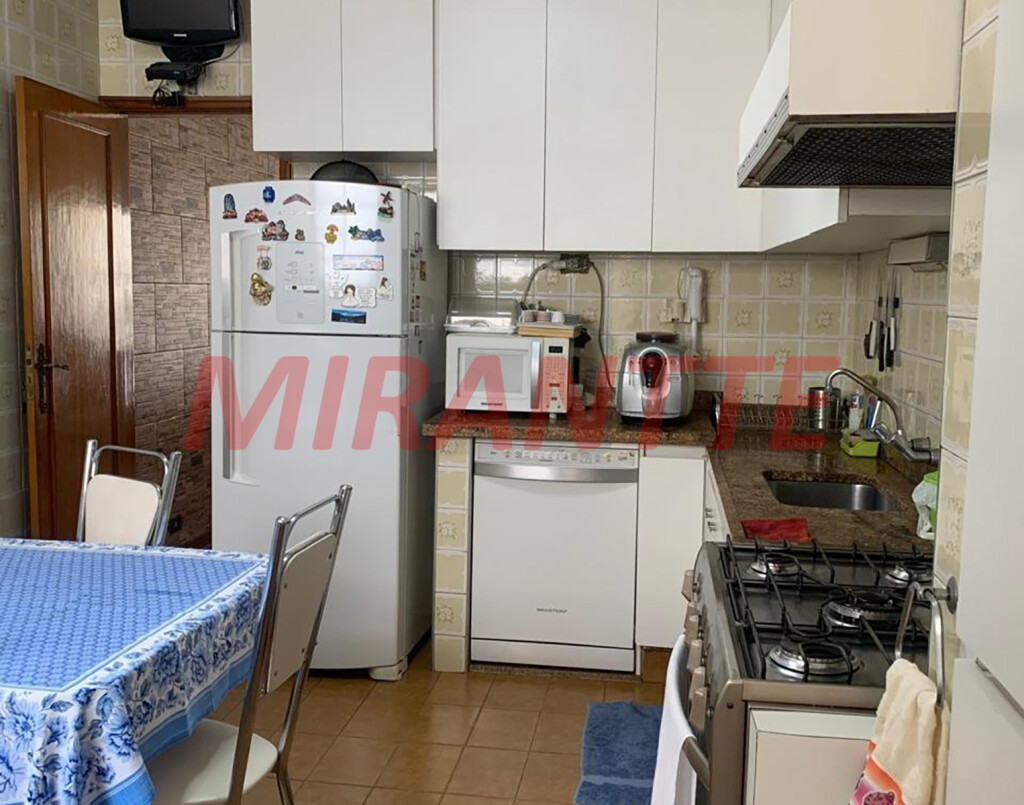 Casa terrea de 240m² com 3 quartos em Santana