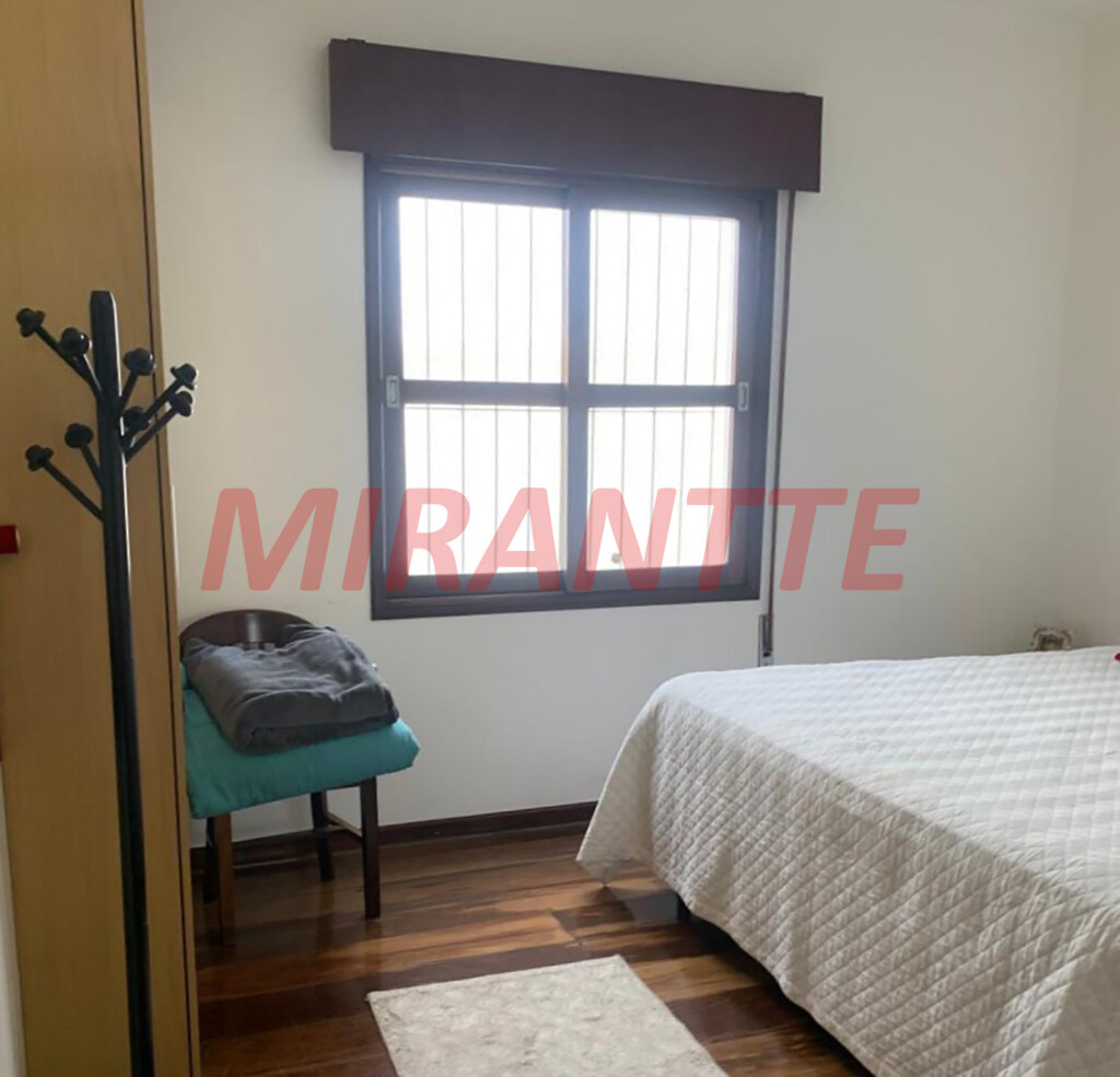 Casa terrea de 240m² com 3 quartos em Santana