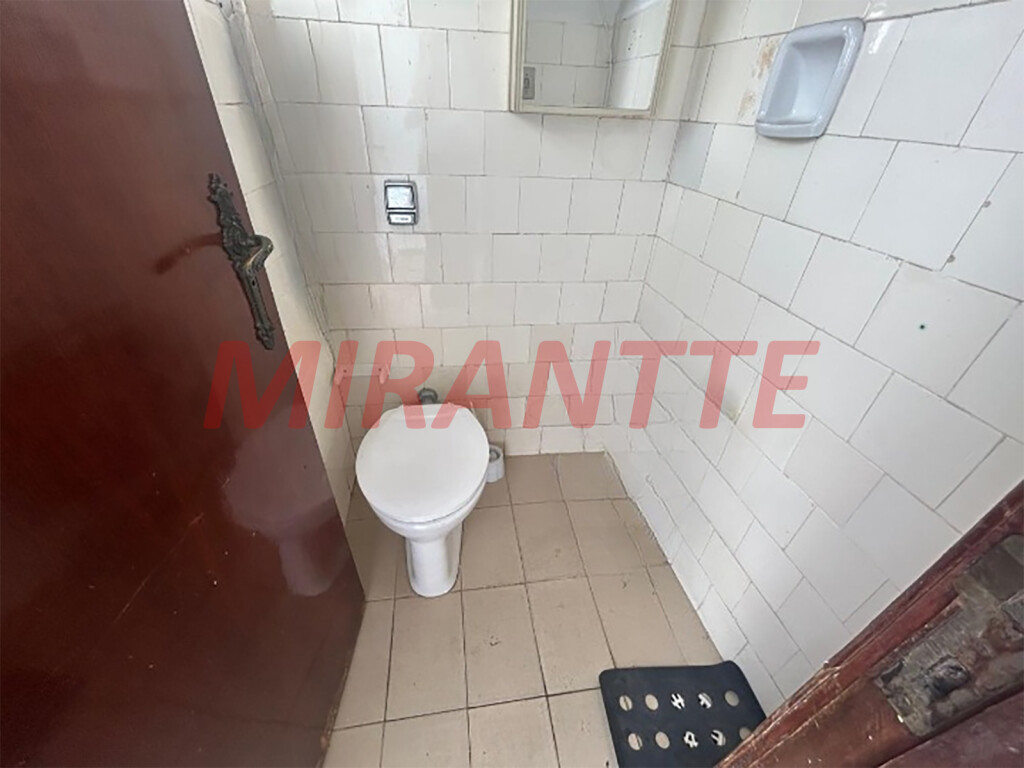 Casa terrea de 240m² com 3 quartos em Santana