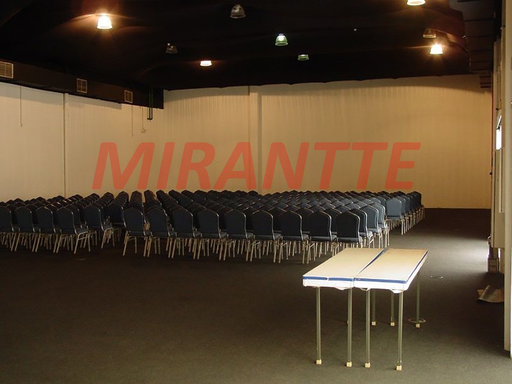Comercial em Chácara Santo Antônio