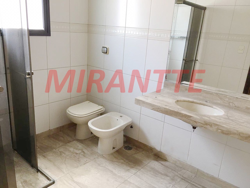 Sobrado de 223m² com 3 quartos em Saúde
