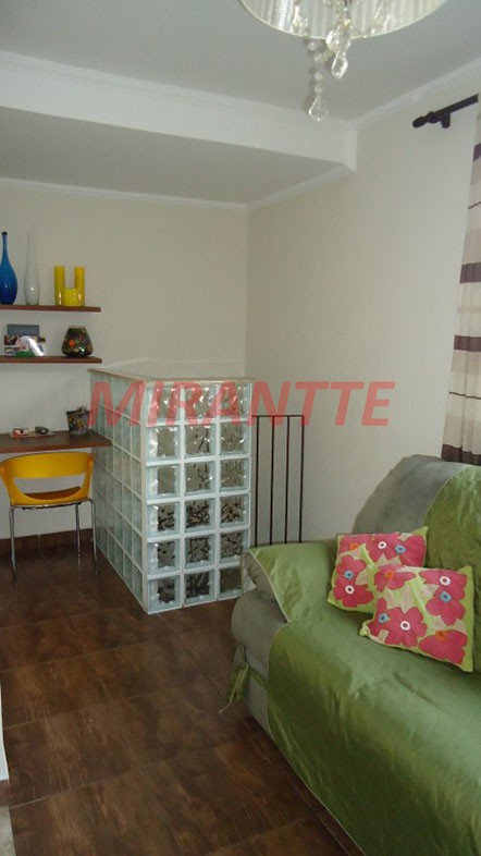 Sobrado com 3 quartos em Vila Isolina Mazzei