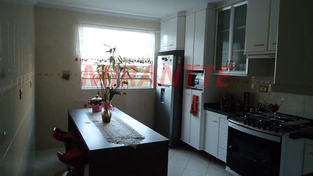 Sobrado com 3 quartos em Vila Isolina Mazzei