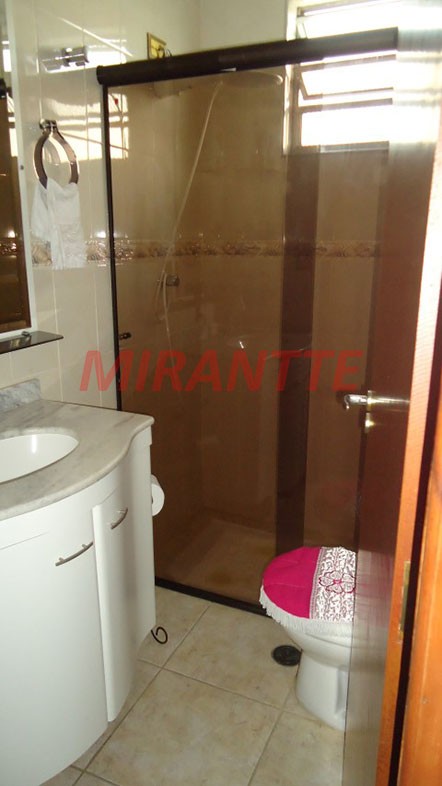 Sobrado com 3 quartos em Vila Isolina Mazzei