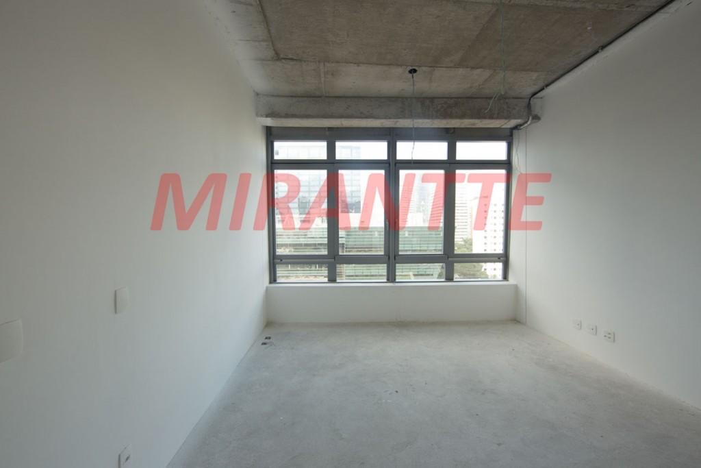 Apartamento de 575m² com 4 quartos em Itaim Bibi
