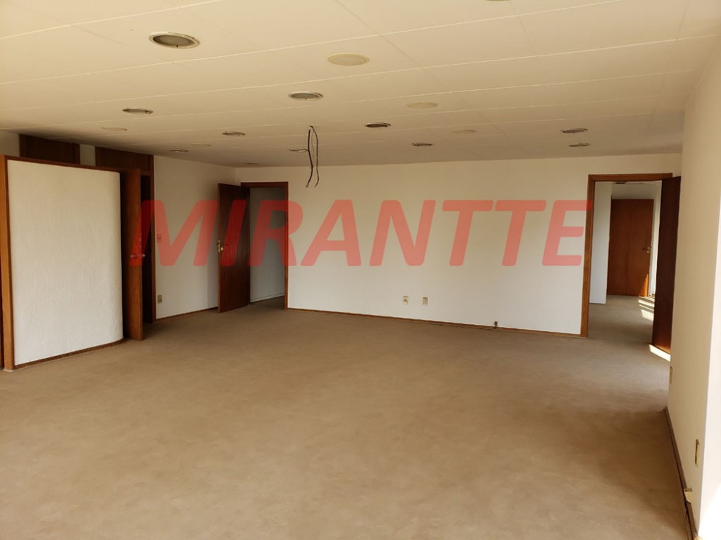 Comercial de 144m² em Cerqueira César