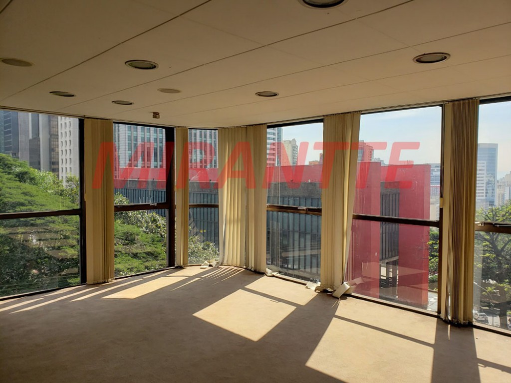 Comercial de 144m² em Cerqueira César