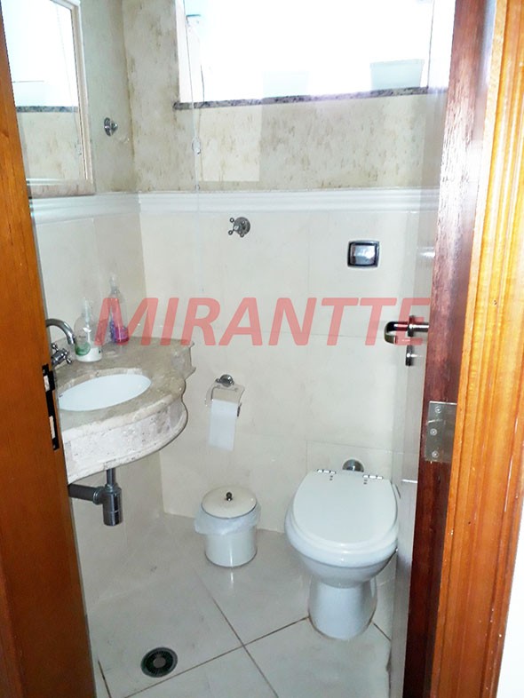 Sobrado de 189m² com 3 quartos em Vila Nivi