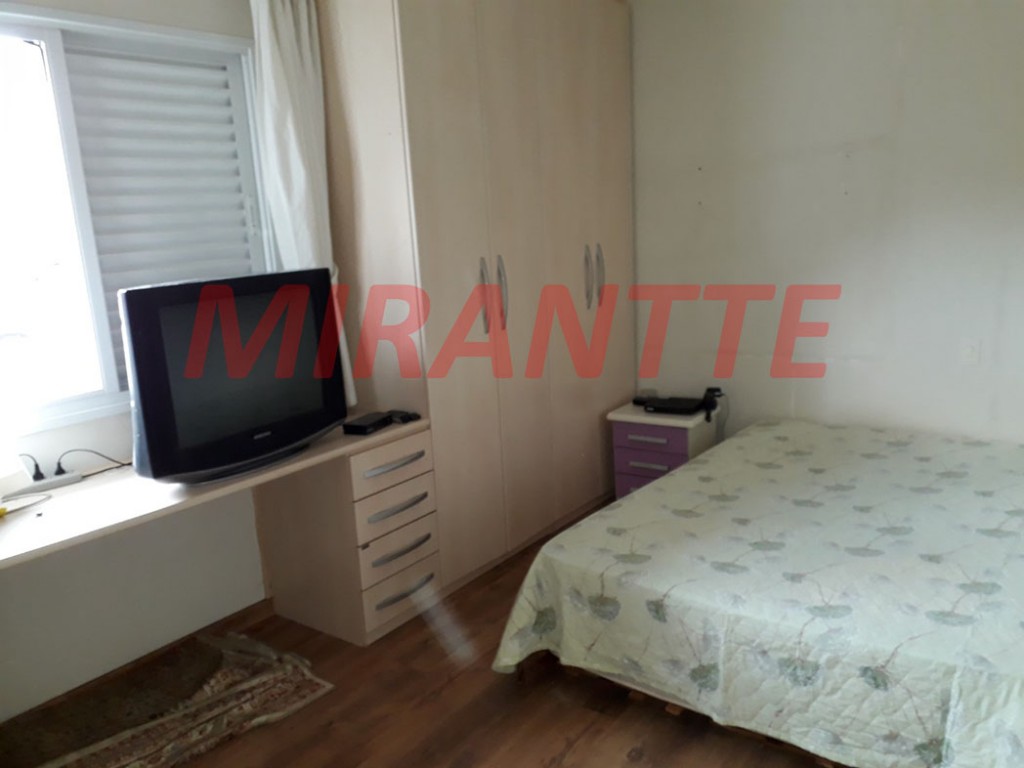 Sobrado de 189m² com 3 quartos em Vila Nivi