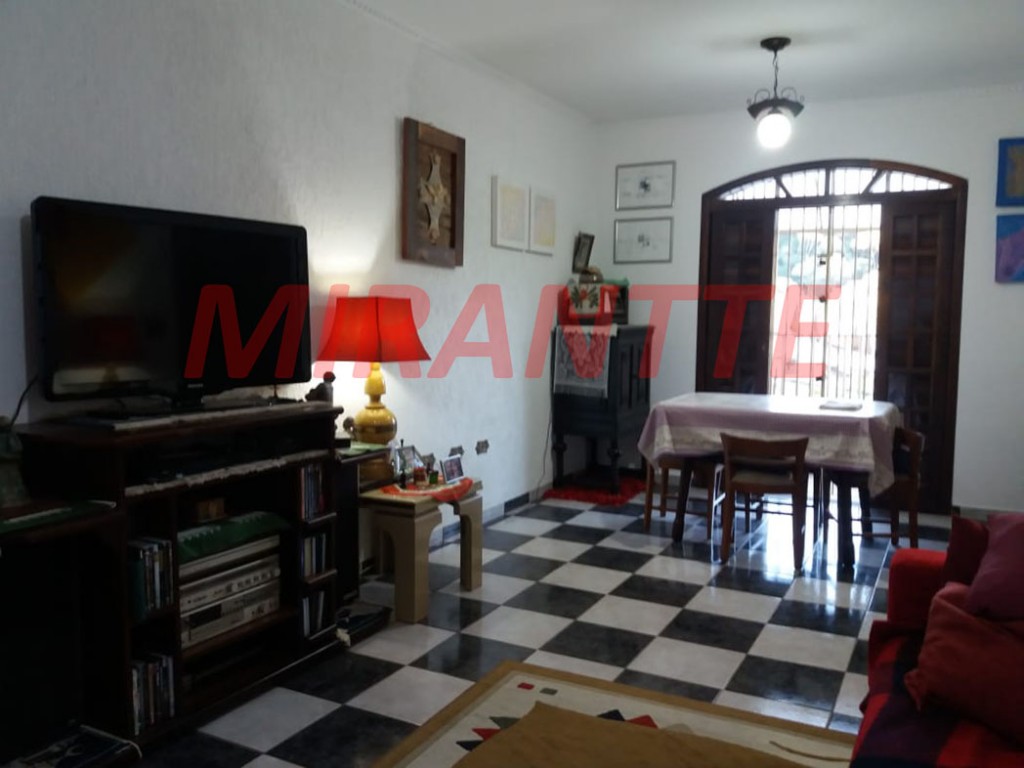 Sobrado de 172m² com 3 quartos em Tremembe