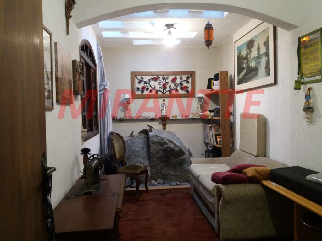 Sobrado de 172m² com 3 quartos em Tremembe