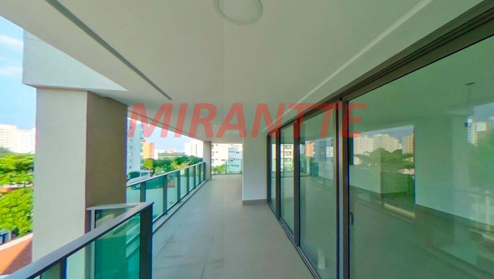 Apartamento de 255m² com 4 quartos em Santana