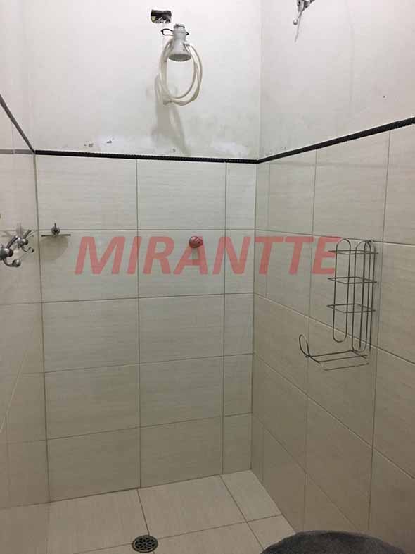 Sobrado de 300m² com 3 quartos em Vila Nivi