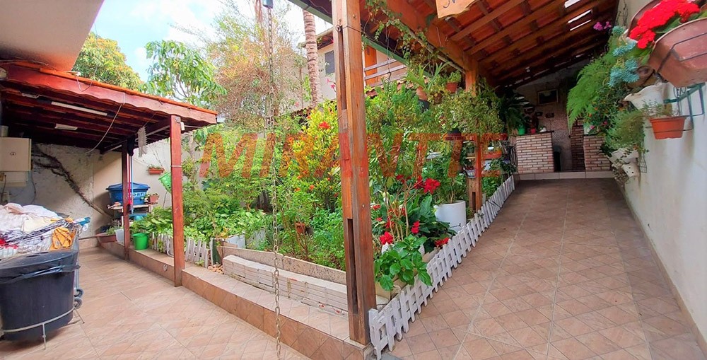 Casa terrea de 354m² com 4 quartos em Vila Mazzei