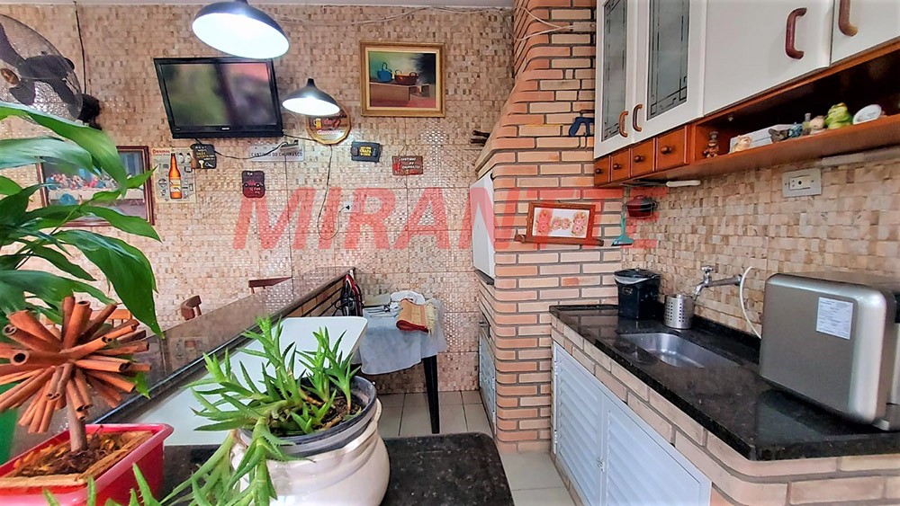 Casa terrea de 354m² com 4 quartos em Vila Mazzei