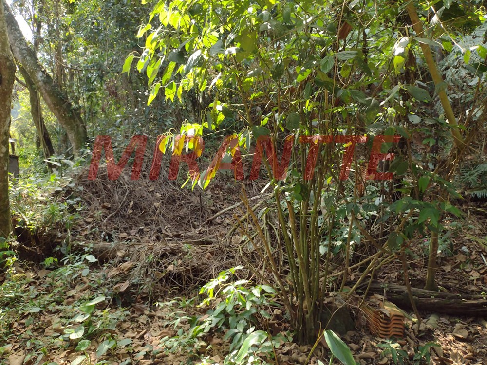 Terreno de 1670m² em Tremembe