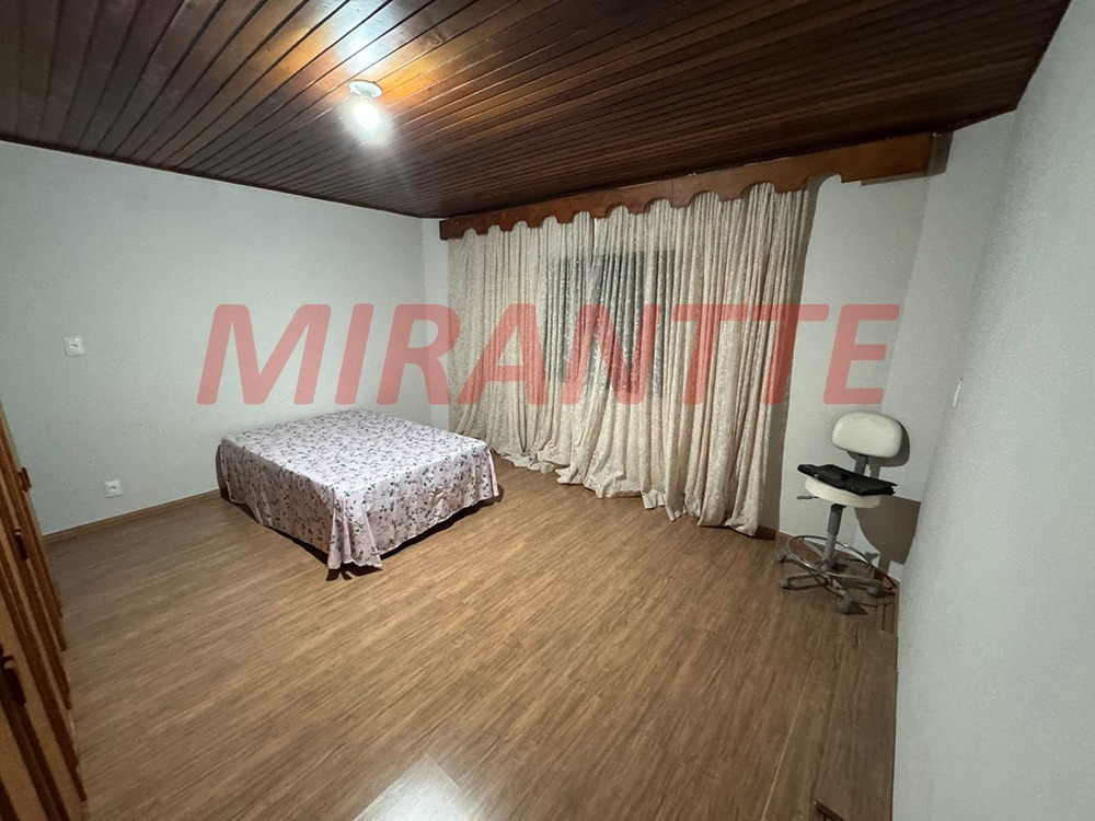 Comercial de 258m² com 3 quartos em Imirim