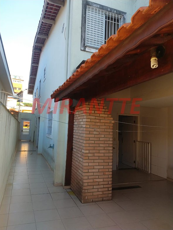 Sobrado de 272m² com 3 quartos em Limão