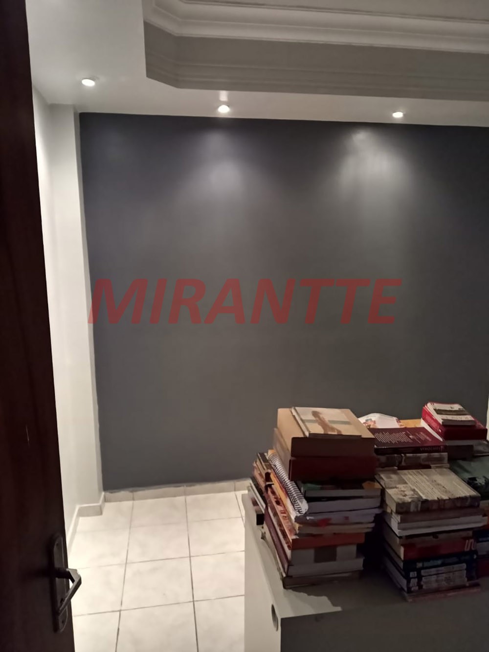 Sobrado de 219m² com 3 quartos em Cachoeirinha