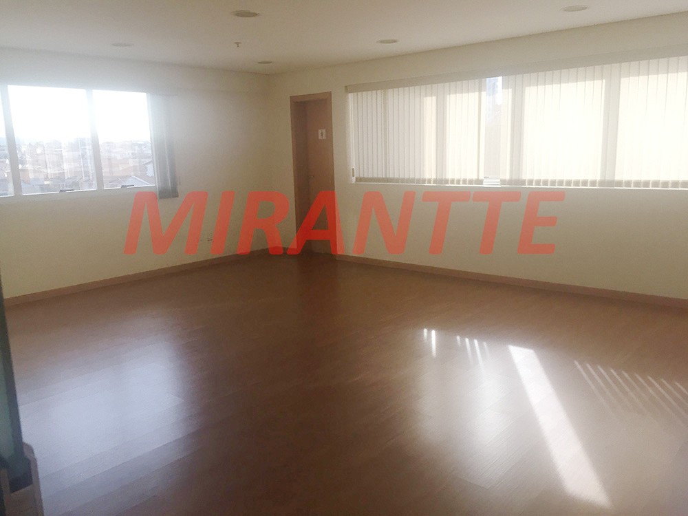 Comercial de 42m² em Santana