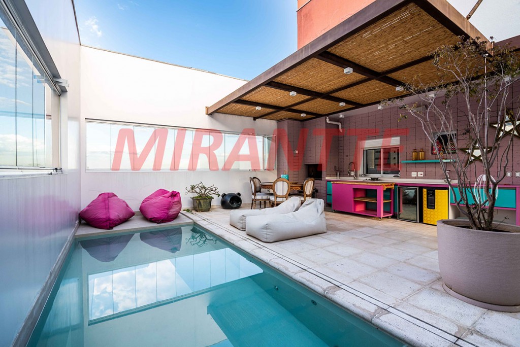 Cobertura duplex de 270m² com 4 quartos em Chácara Flora