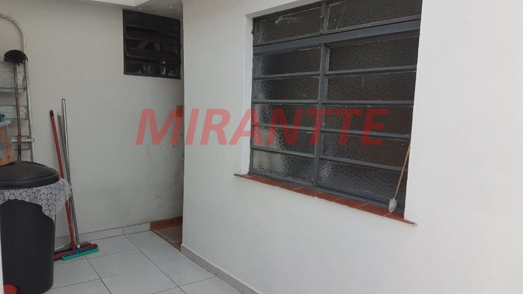 Sobrado de 122m² com 2 quartos em Vila Galvão