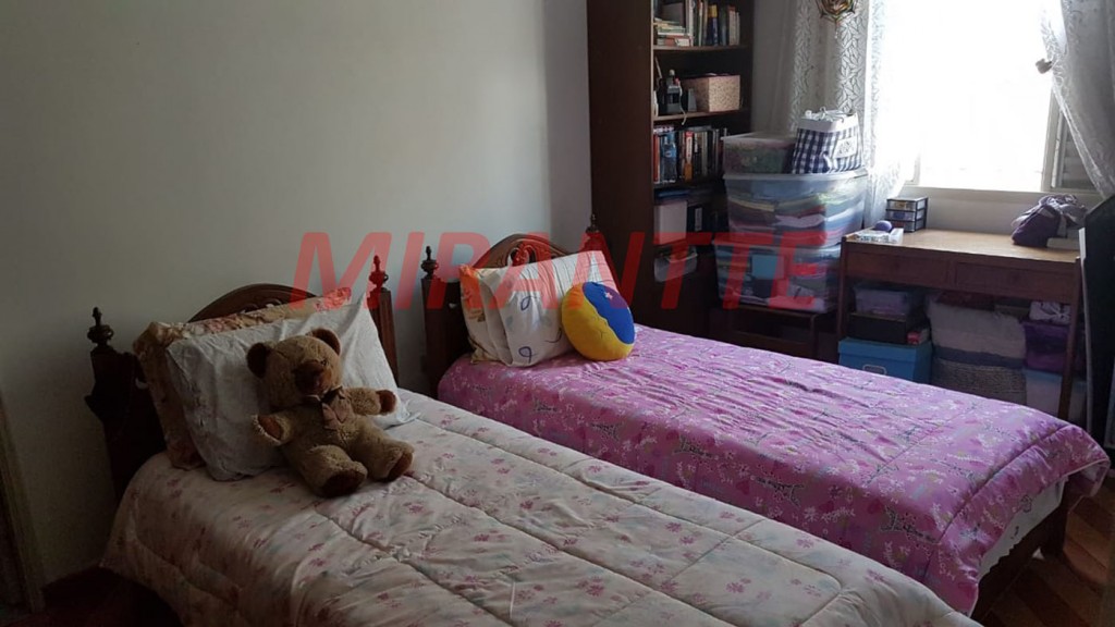 Sobrado de 122m² com 2 quartos em Vila Galvão