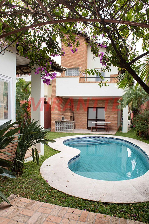 Sobrado de 259m² com 3 quartos em Morumbi