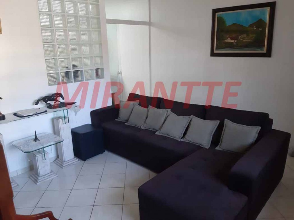 Sobrado de 128m² com 3 quartos em Santa Teresinha