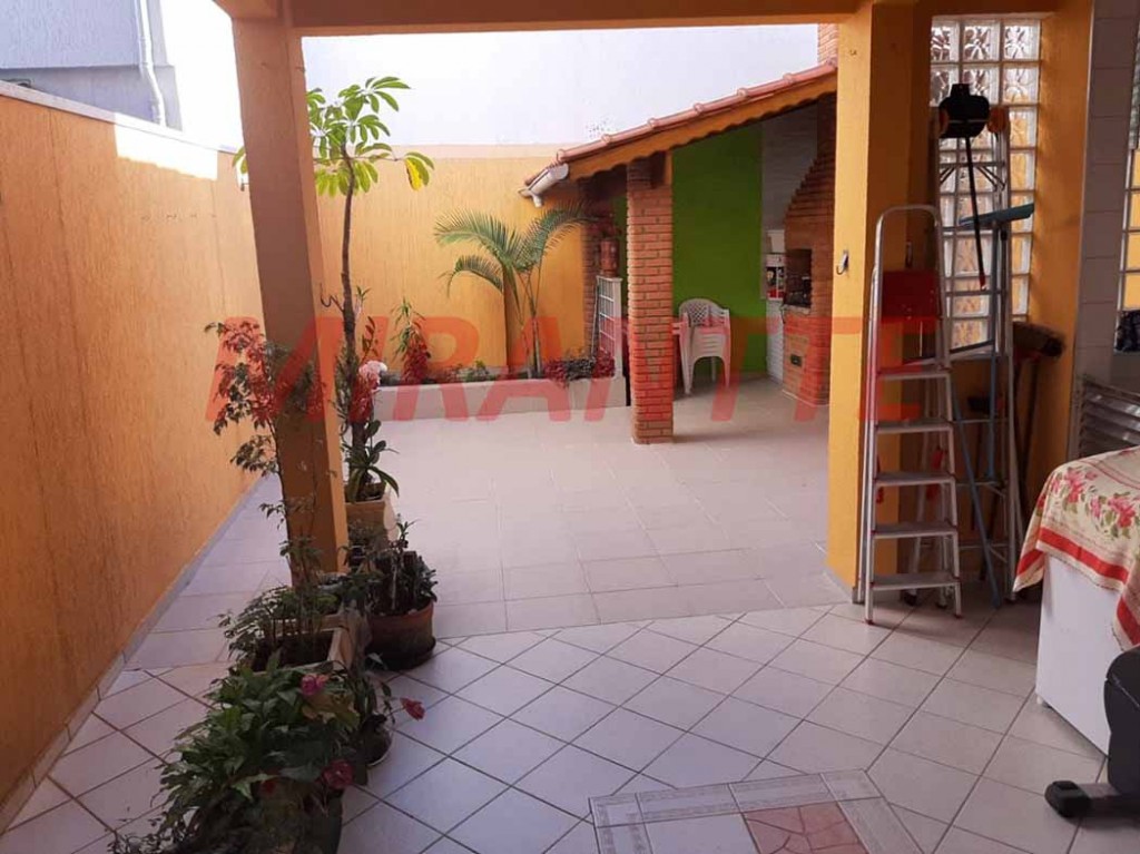 Sobrado de 128m² com 3 quartos em Santa Teresinha