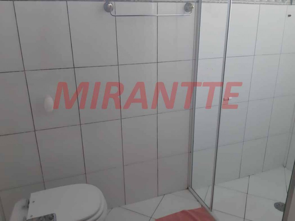 Sobrado de 128m² com 3 quartos em Santa Teresinha